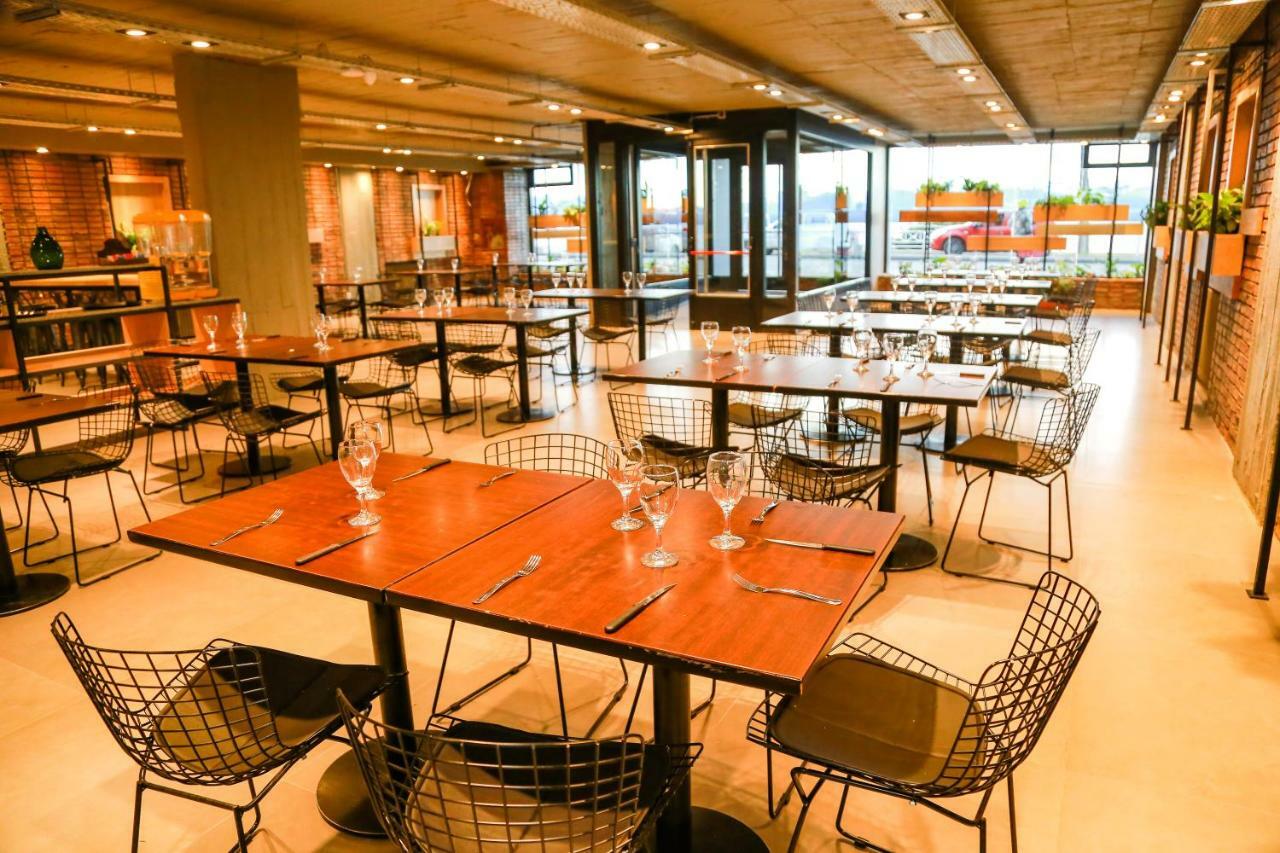 Hotel Eco Max San Carlos de Bariloche Bagian luar foto